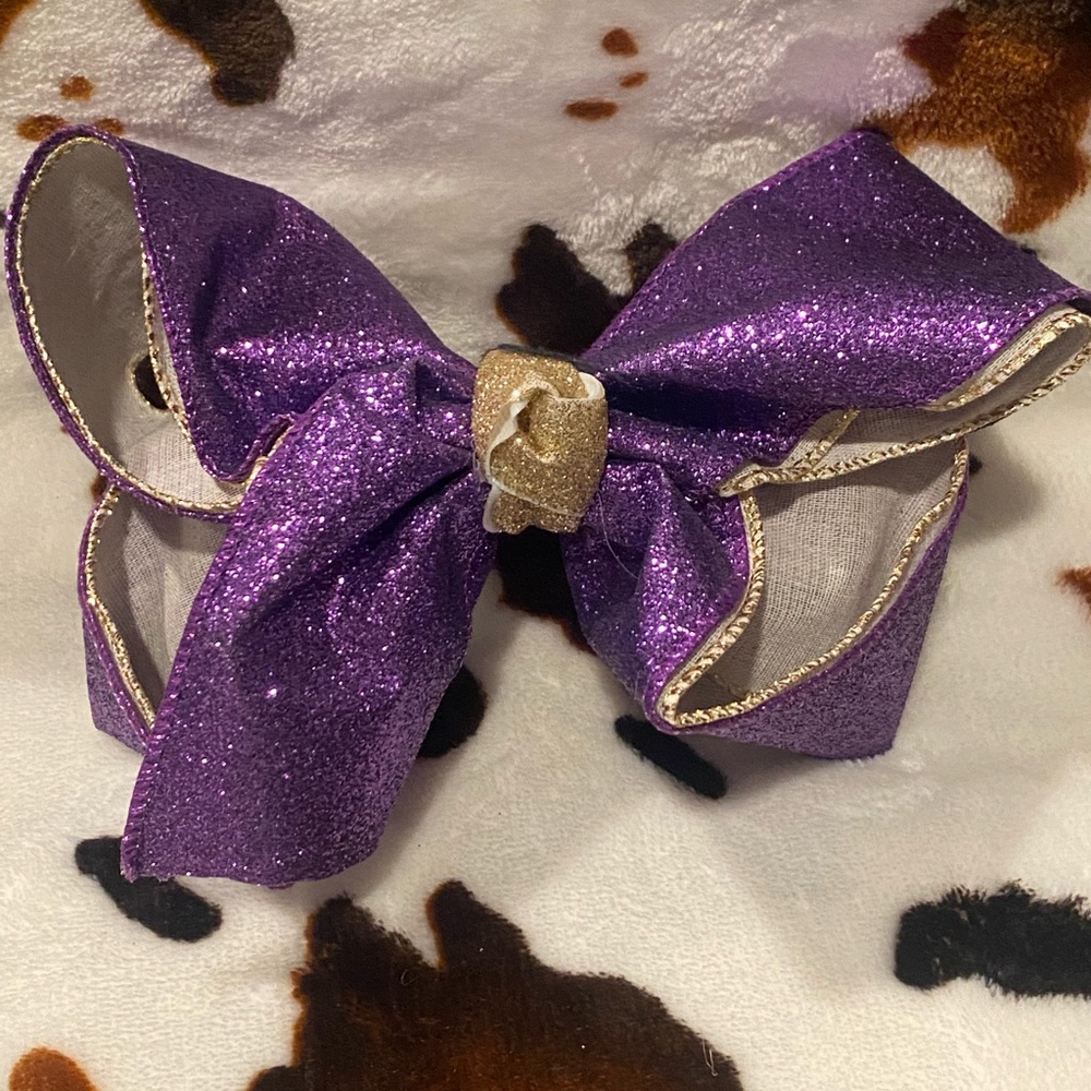 Purple Glitter Bow.